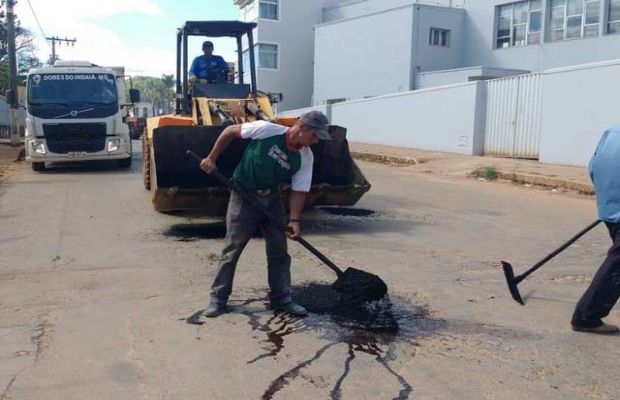 Prefeitura inicia operação tapa-buracos