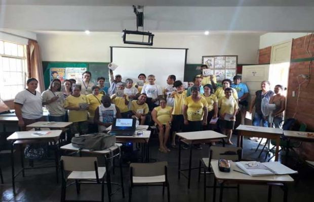 Programa Saúde na Escola é realizado na APAE