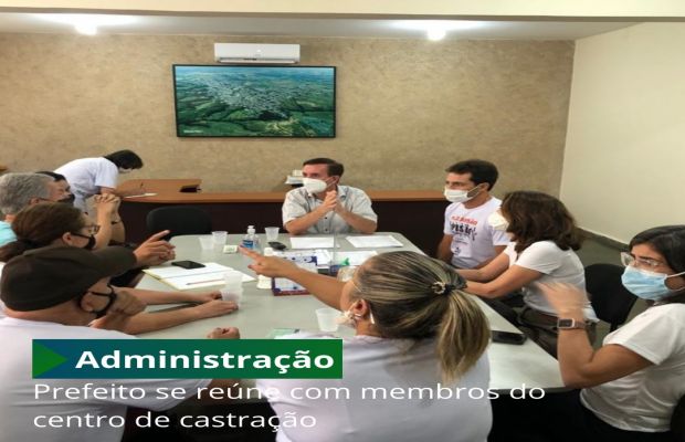 Prefeito se reúne com membros do centro de castração