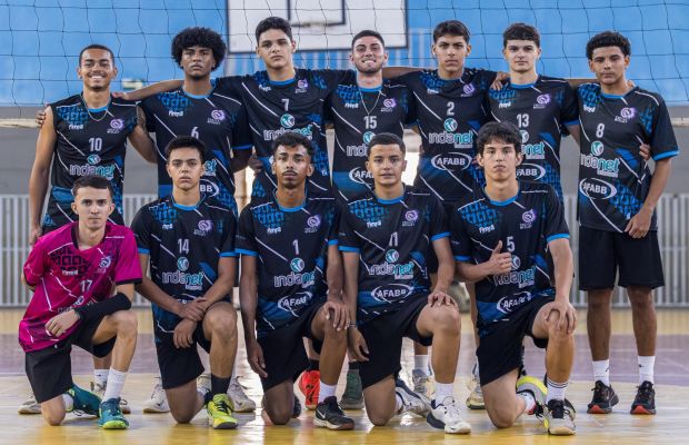 Dores do Indaiá participa de etapas da LIDCOM nas modalidades de basquete e voleibol
