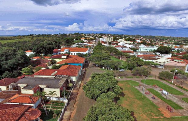 Dores do Indaiá estabelece Cooperação Técnica com IPGC para iniciar projeto de Cidade Inteligente