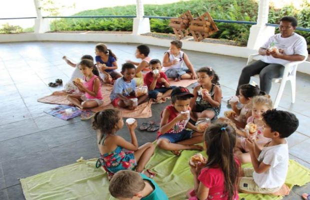 Secretaria de Assistência Social promove festa para as Crianças