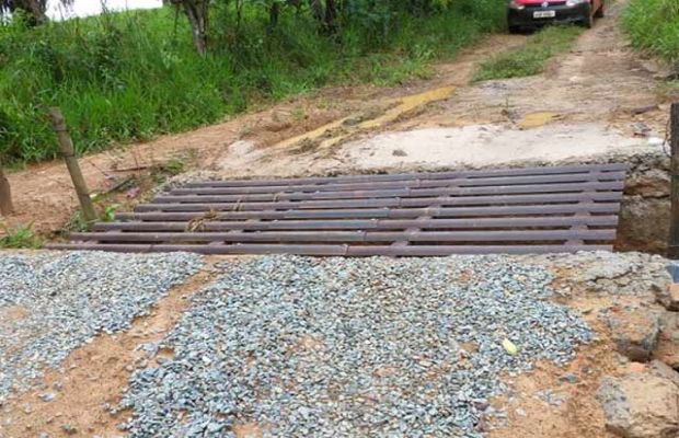 Prefeitura instala novo mata-burro na Zona Rural